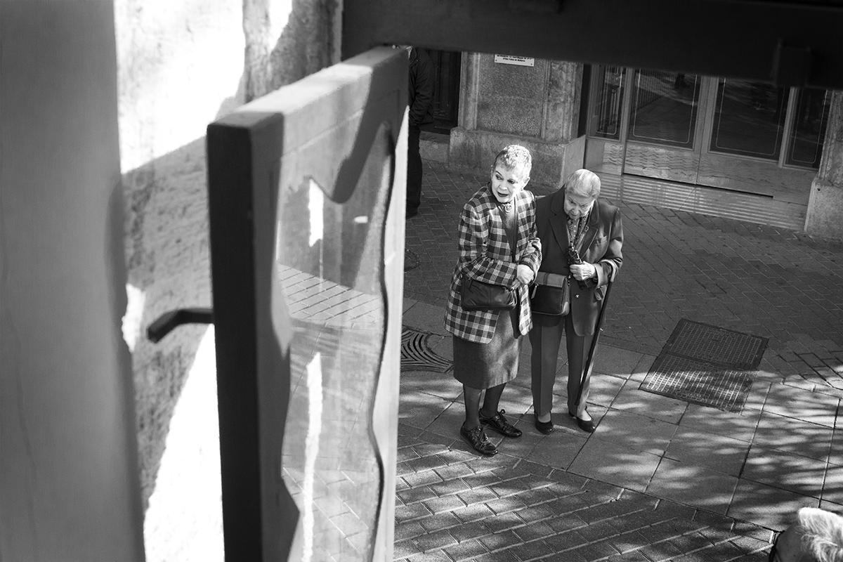 Trying street photo: Old ladies in grayscale
